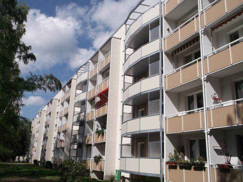 coole Platte mit XL-Balkon frei!